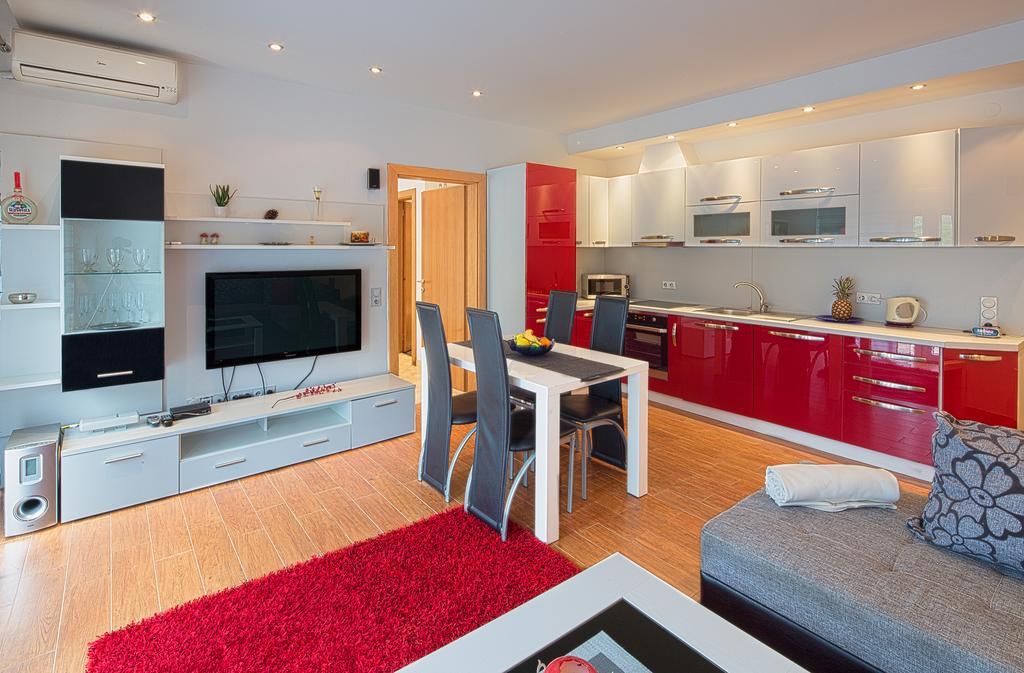 มอนเตลักซ์ อพาร์ตเมนต์ Apartment บุดวา ห้อง รูปภาพ