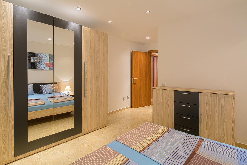 มอนเตลักซ์ อพาร์ตเมนต์ Apartment บุดวา ห้อง รูปภาพ
